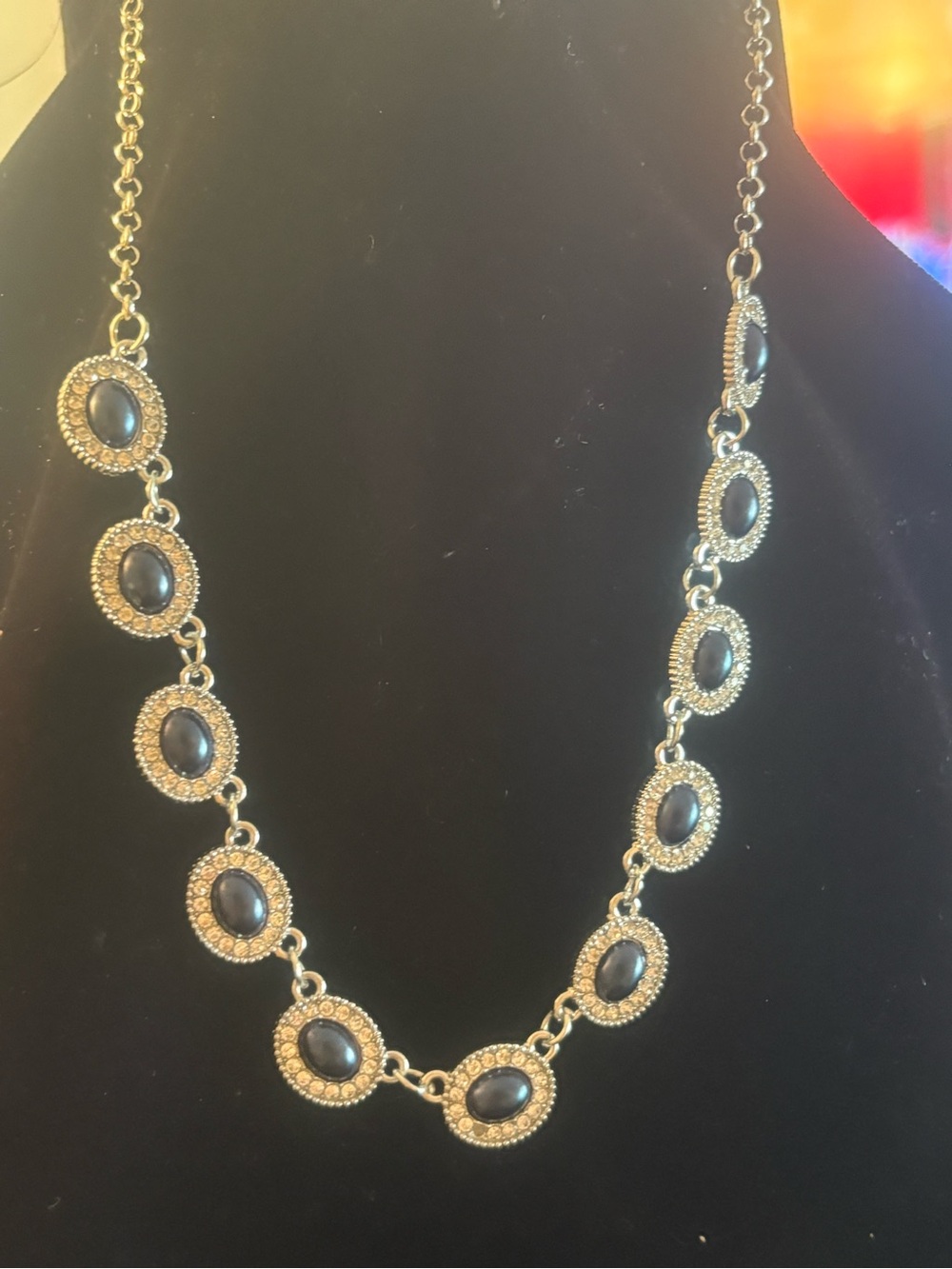 Elegant Black Oval Stone Station Necklace - Women Jewelry